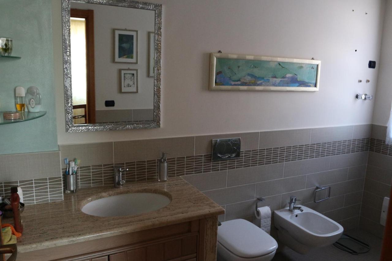 B&B Villa Carmen ซานตาเลสโซ ซิกูโล ภายนอก รูปภาพ